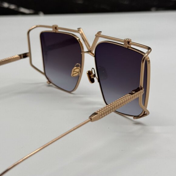 NEW VALENTINO V-LIGHT VLS-116A GREY TITANIUM WOMEN VALENTINO SUNGLASSES main image 6
